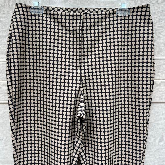 Chicos Black Label Dotted Pull On Slim Ankle Pants Zip Detail Sz 1 (US 8) - Picture 3 of 9